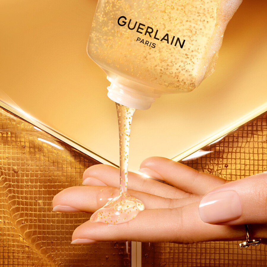 abeille royale ⋅ reinigendes pflege-in-mousse ⋅ guerlain
